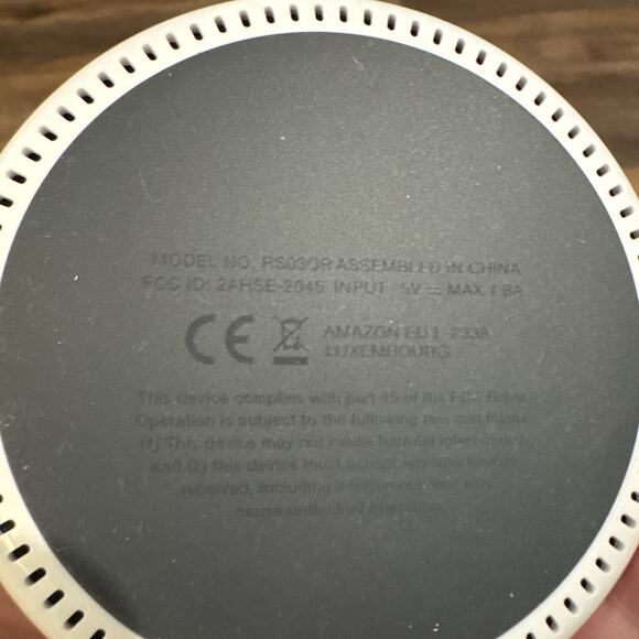 Amazon Echo Dot (2nd Generation) Smart Speaker - White RS03QR - Works - Picture 4 of 7